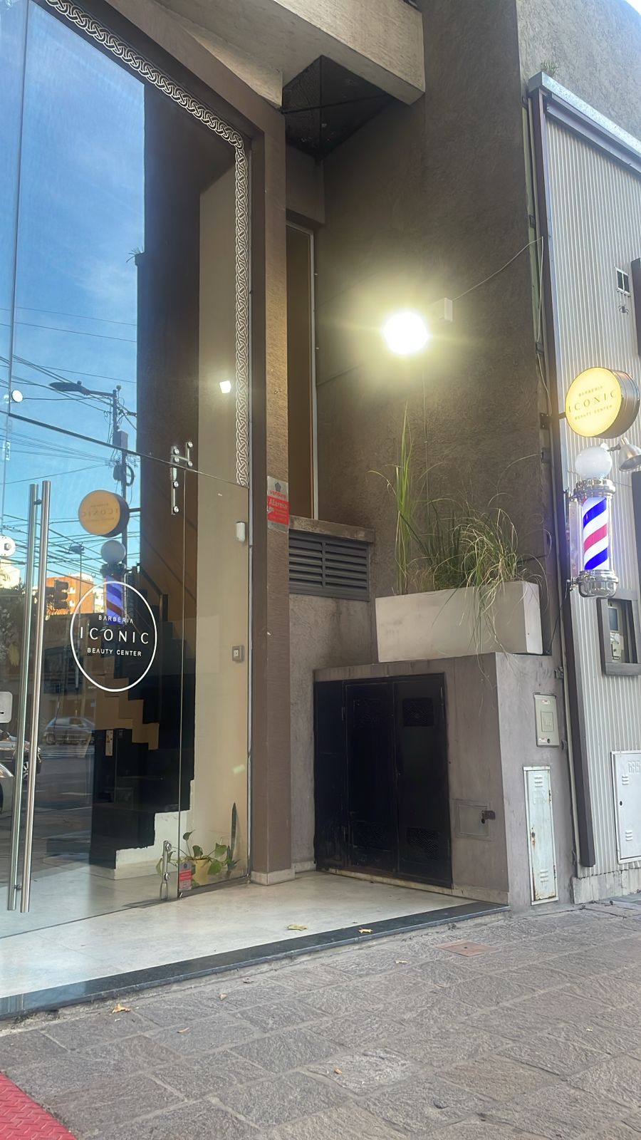 Imagen del lugar Iconic Barberia Beauty Center